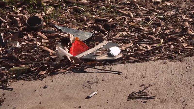 Muere bebé hispano de seis meses luego que fuera expulsado de un vehículo tras un choque. La...